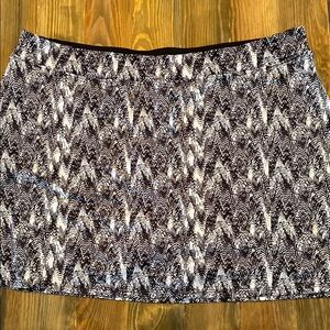 Tranquility black white graphic skirt with shorts